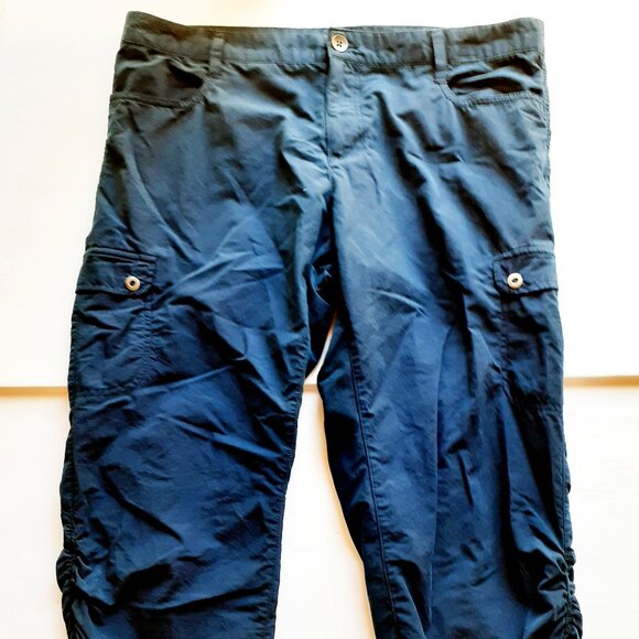 Woolrich Womens Capri Pants Navy Cargo Hiking Outdoor Size 10 - Picture 1 of 10